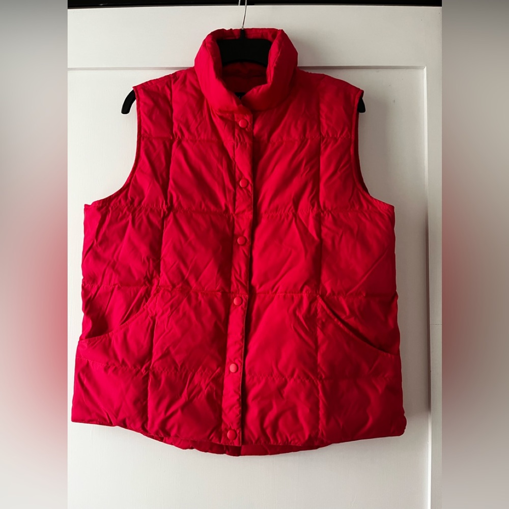 Lands End women’s puffer ski vest